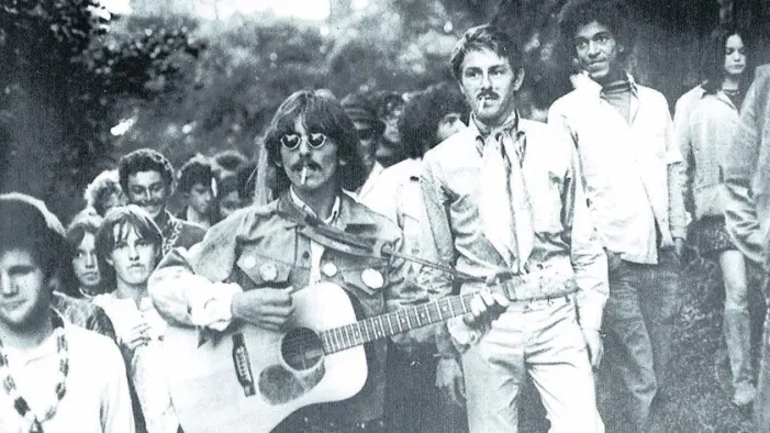 George Harrison nečekaně navštíví San Francisco v srpnu 1967. Nebylo na něj zapůsobeno. "Léto lásky byla jen parta špinavých dětí na drogách," řekl tehdy. (fotografie souboru AP)