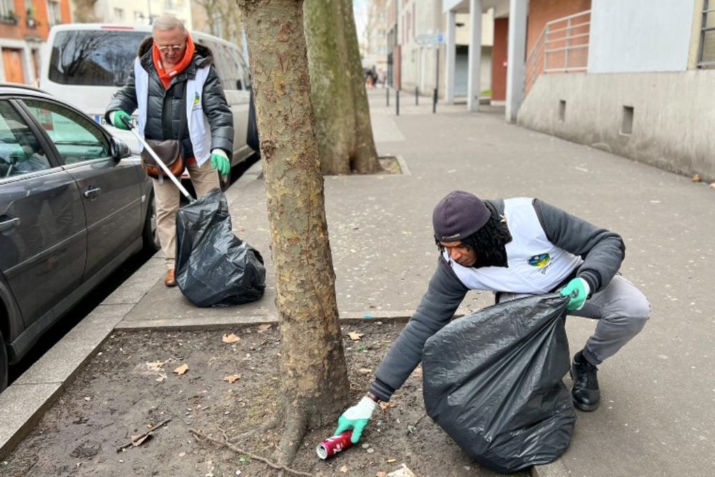 Díky sbírání odpadků je prostředí přívětivější